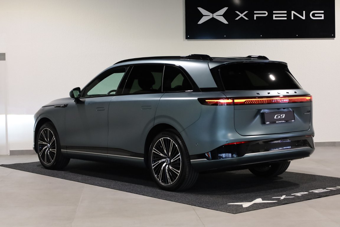 XPENG G9