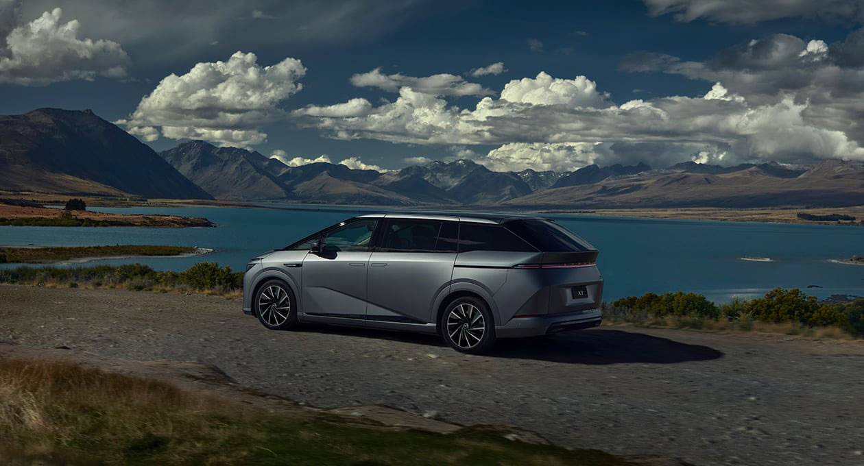 Xpeng X9 Design